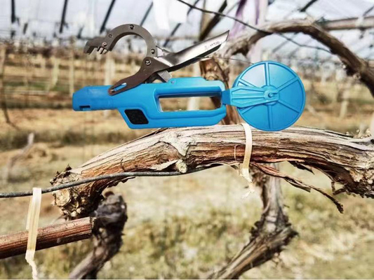 植物のための機械を結ぶ2.5KG 7.4Vはテープを結ぶ再充電可能なリチウム電池の植物に用具を使う