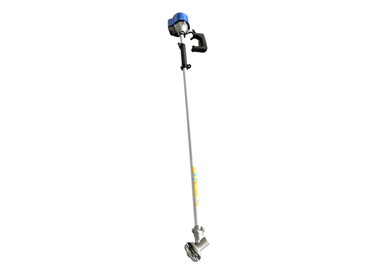 潅漑機械8500R/Mを切るリチウム電池式のStrimmersを切っている1.5KW草